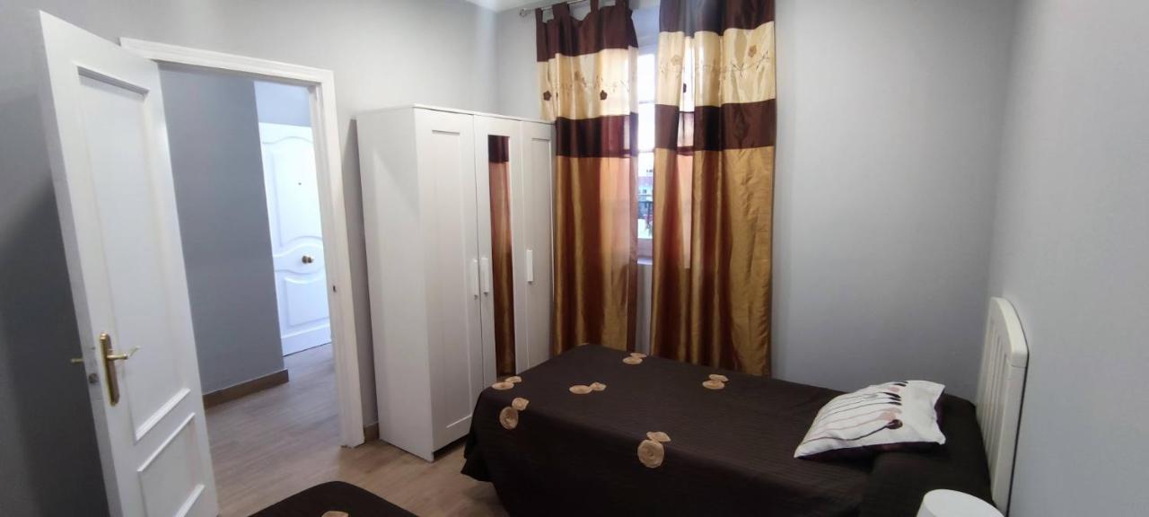 Apartamento Huerta Nueva Malaga Ngoại thất bức ảnh